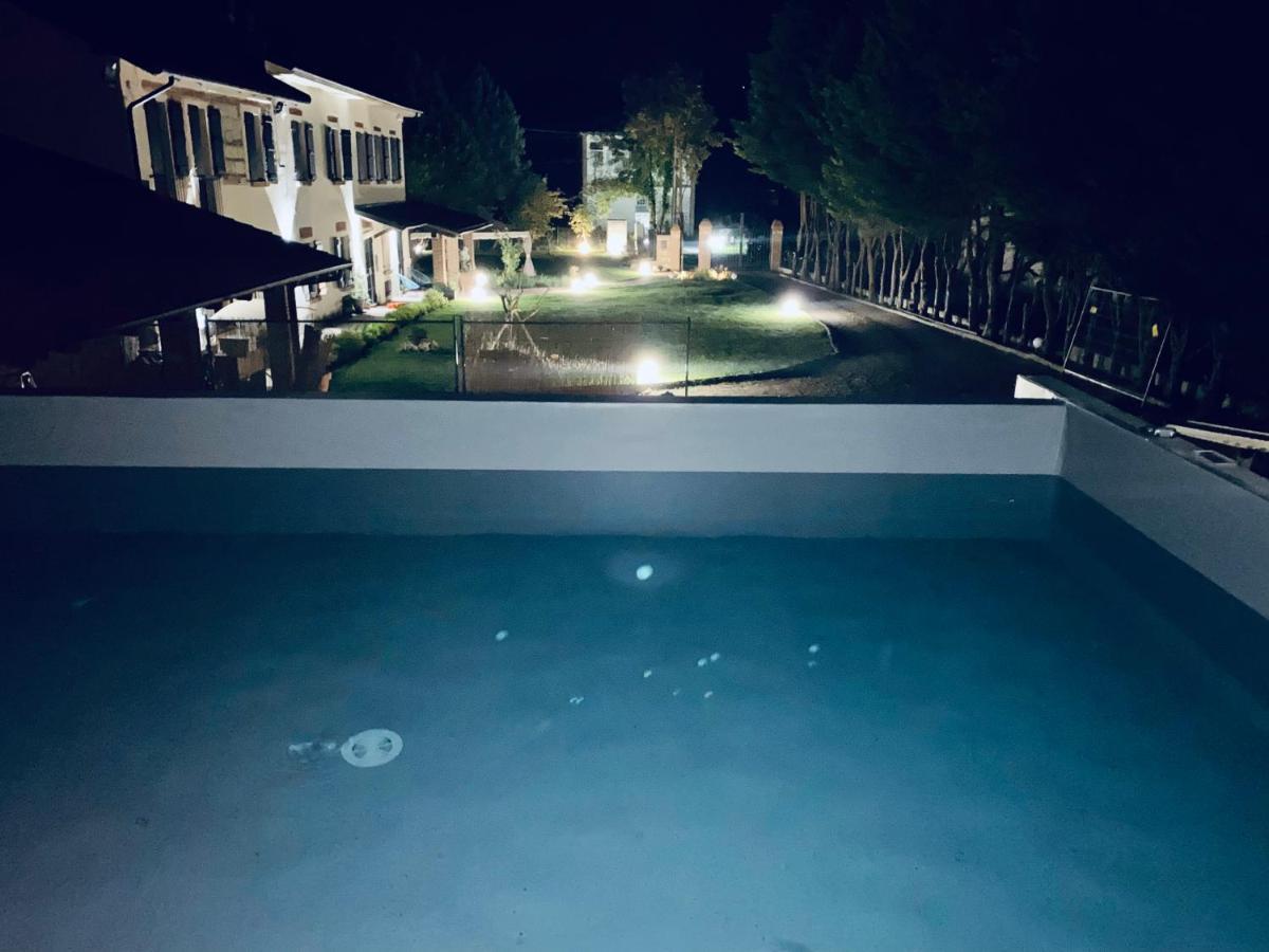 Bed and Breakfast Il Basin Calliano  Екстер'єр фото